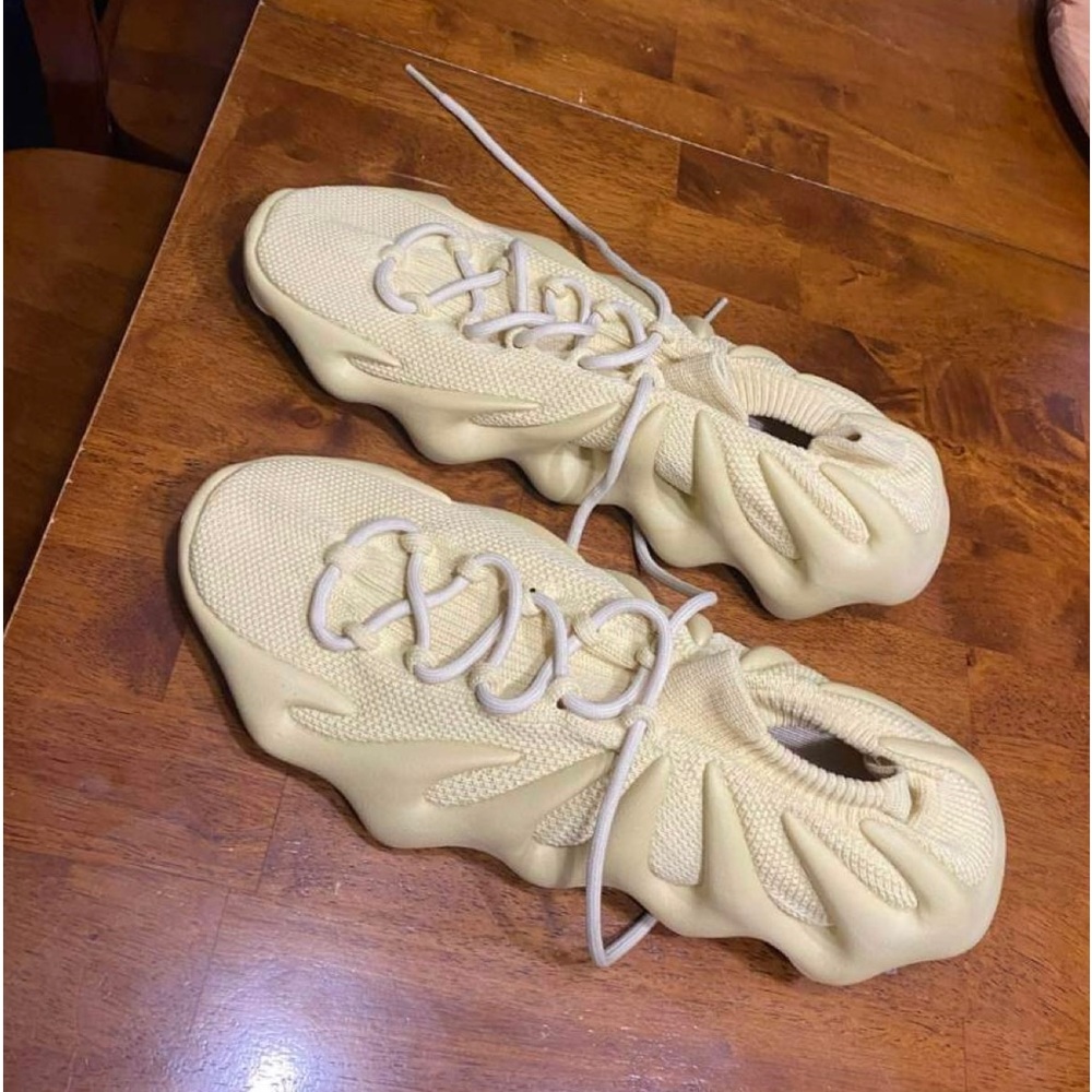 Yeezy shoes
